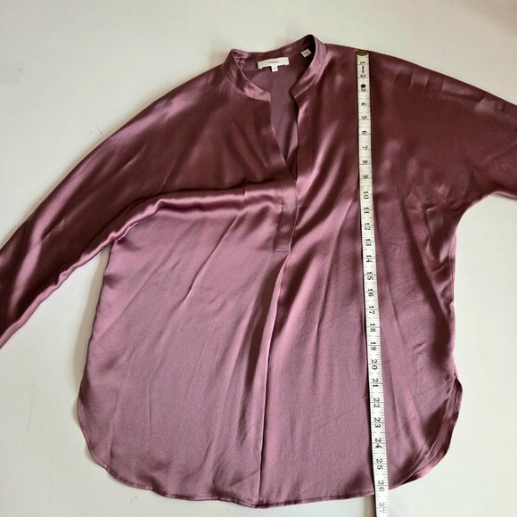 Vince 100% silk mauve/dusty rose color blouse. - Picture 8 of 10